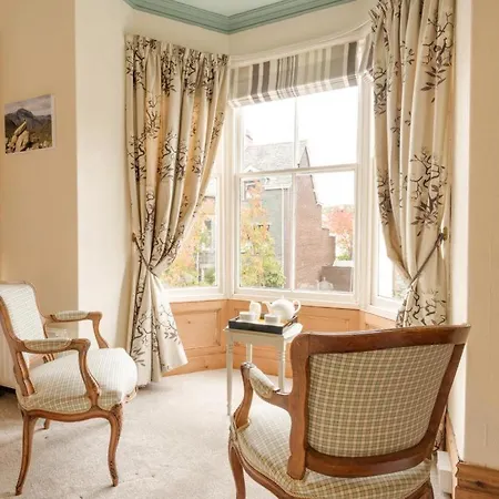 3 Bed In Keswick Sz030